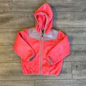 The North Face Girls Oso Fleece Hoodie